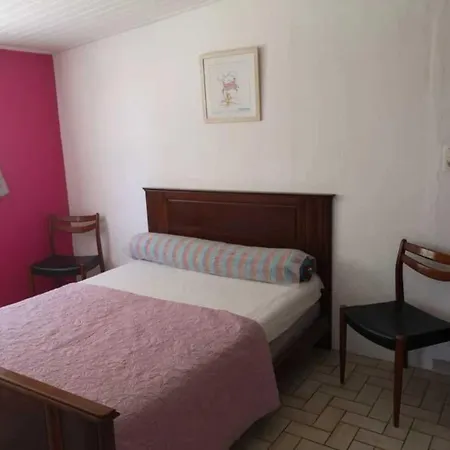 Gite 4 Etoiles - Piscine - Efciac Soullans